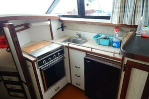 Greener Pastures 28ft Carver Yacht For Sale