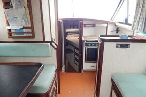 Greener Pastures 28ft Carver Yacht For Sale