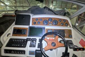 1995 Sea Ray 400 Express thumbnail 16