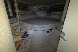 1995 Sea Ray 400 Express thumbnail 26
