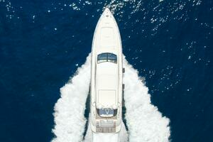 2001 Mangusta 72 thumbnail 11