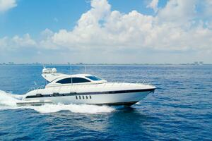 2001 Mangusta 72 thumbnail 25