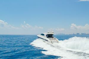 2001 Mangusta 72 thumbnail 4