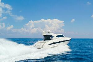 2001 Mangusta 72 thumbnail 22