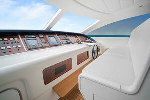 2001 Mangusta 72 thumbnail 46