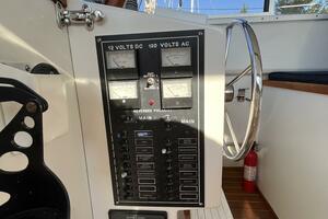31'Eastern electrial panel