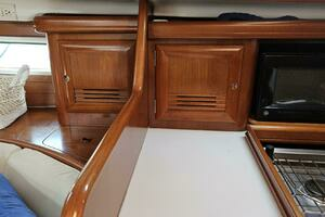 2002 Beneteau Limited Edition 411 thumbnail 18