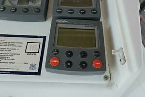 2002 Beneteau Limited Edition 411 thumbnail 30
