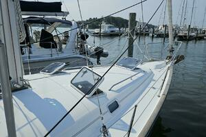 2002 Beneteau Limited Edition 411 thumbnail 37