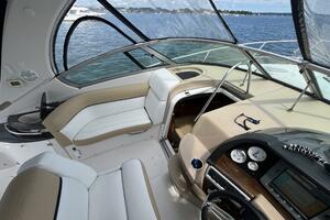 Photo 5992158 for 2008 Four Winns V338 Seas the Day 