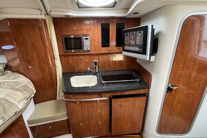 Photo 5992140 for 2008 Four Winns V338 Seas the Day 