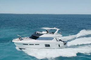 2013 Prestige 620 thumbnail 38
