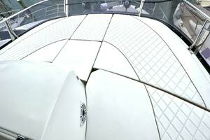 2013 Prestige 620 thumbnail 31
