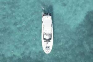 2013 Prestige 620 thumbnail 14