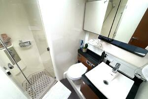 2013 Prestige 620 thumbnail 18