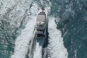 2013 Prestige 620 thumbnail 41