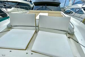 2013 Prestige 620 thumbnail 32