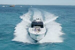 2013 Prestige 620 thumbnail 2
