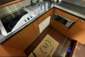 2013 Prestige 620 thumbnail 6