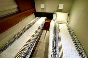 2013 Prestige 620 thumbnail 23