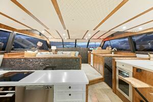 2021 Valder Yachts Power Cat thumbnail 8