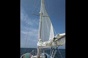 1988 Brewer STEEL HULL Kaiulani thumbnail 44