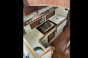 Back Porch 32ft Nimble Yacht For Sale