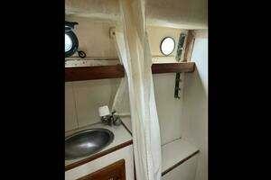 Back Porch 32ft Nimble Yacht For Sale
