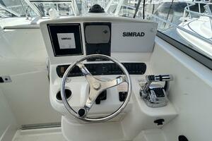 Photo 4574076 for 2004 Boston Whaler 305 Conquest  