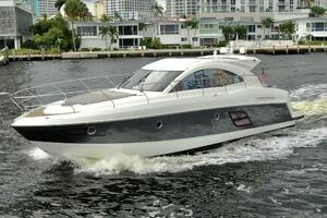 OASIS 2014 Beneteau  Yacht For Sale in Fort Lauderdale FL