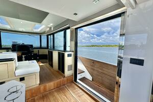 2022 Okean Flybridge 50 thumbnail 31