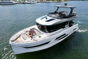 2022 Okean Flybridge 50 thumbnail 5