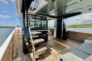 2022 Okean Flybridge 50 thumbnail 13