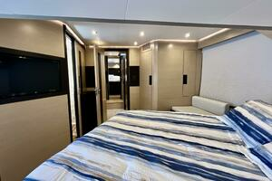 2022 Okean Flybridge 50 thumbnail 18