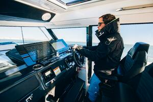 In Stock 38ft Wellcraft Yacht For Sale