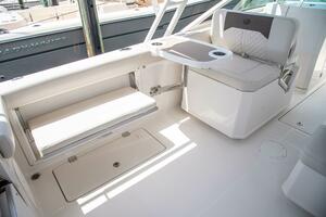 Photo 4579860 for 2025 Sailfish 276 DC  