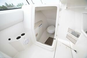 Photo 4579810 for 2025 Sailfish 276 DC  