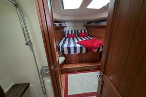 Barefoot Journey 50ft Hunter Yacht For Sale