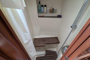 Barefoot Journey 50ft Hunter Yacht For Sale