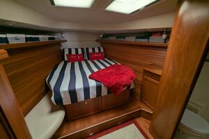 Barefoot Journey 50ft Hunter Yacht For Sale