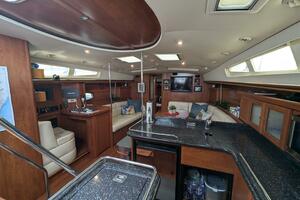 Barefoot Journey 50ft Hunter Yacht For Sale