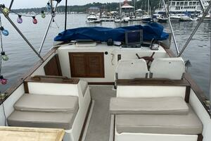 1977 Marine Trader thumbnail 24