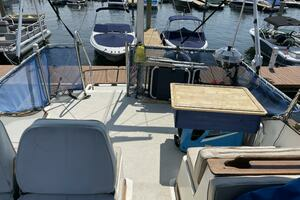 1977 Marine Trader thumbnail 7
