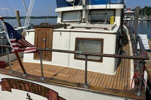 1977 Marine Trader thumbnail 6