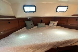 1982 Whitby Yachts thumbnail 57