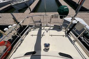 1982 Whitby Yachts thumbnail 13