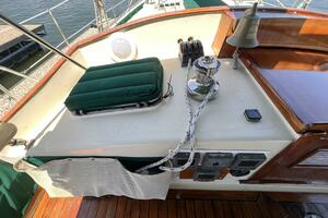 1982 Whitby Yachts thumbnail 34