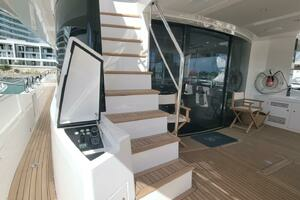 2019 Sunseeker thumbnail 10