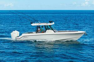  2023 Boston Whaler 360 Outrage Yacht For Sale in Dania Beach FL