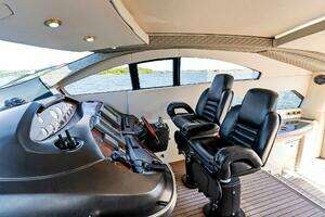 2001 Sunseeker Predator thumbnail 24